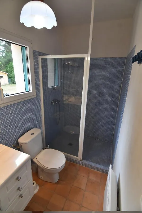 Holiday home A 750M Plage Du Portuais - Maison Pour 13 Erquy France